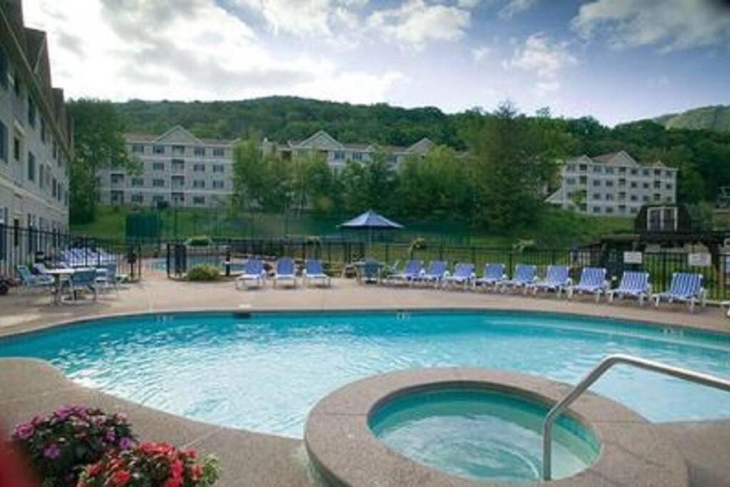 Ski On Off 1Br Suite 1St Flr Sleeps 4 Jiminy Peak Hancock Exterior foto